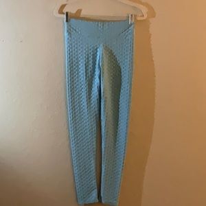 Light blue active leggings size L